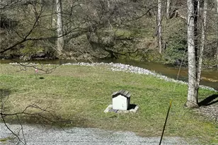 1319 Henry Evans Rd, Ellijay, GA 30536 - Photo 13