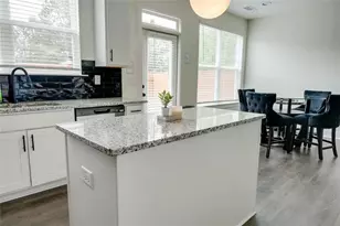 7621 Avalon Blvd, Fairburn, GA 30213 - Photo 7