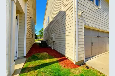 602 Lofty Lane SW, Atlanta, GA 30331 - Photo 5