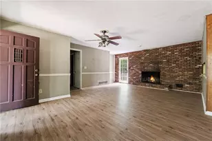 10195 Westview Dr SW, Covington, GA 30014 - Photo 7