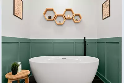 1423 Lanvale Drive SW, Atlanta, GA 30310 - Photo 13