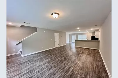 722 Keeshono Street, Union City, GA 30291 - Photo 3