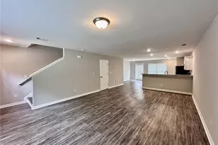 722 Keeshono St, Union City, GA 30291 - Photo 3