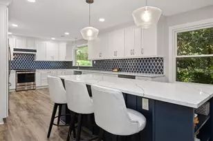 4989 Kings Wood Dr NE, Roswell, GA 30075 - Photo 7