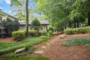 4989 Kings Wood Dr NE, Roswell, GA 30075 - Photo 33