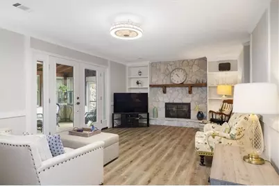 4989 Kings Wood Drive NE, Roswell, GA 30075 - Photo 11