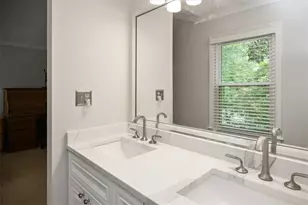 4989 Kings Wood Dr NE, Roswell, GA 30075 - Photo 19