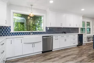 4989 Kings Wood Drive NE, Roswell, GA 30075 - Photo 9