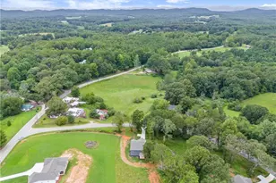 182 Hardman, Clarkesville, GA 30523 - Photo 59