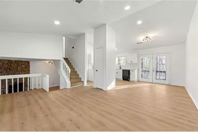 708 Martin Road, Stone Mountain, GA 30088 - Photo 9