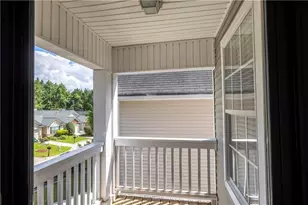 663 Lakes Cir, Lithonia, GA 30058 - Photo 15