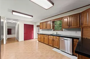 2533 Bridgewater Dr, Gainesville, GA 30506 - Photo 15