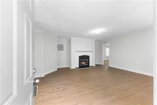 181 Cherry Cir, Hartwell, GA 30643 - Photo 5