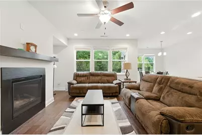 204 Magnolia Creek Way, Woodstock, GA 30188 - Photo 5