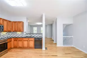 2201 Landing Walk Dr, Duluth, GA 30097 - Photo 35