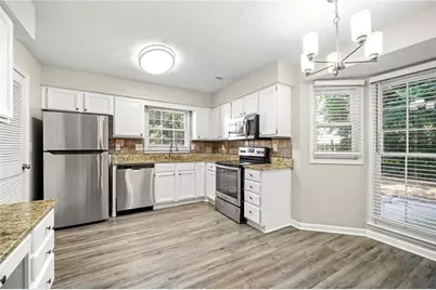 1055 Wellers Court, Roswell, GA 30076 - Photo 5