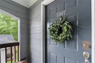 1307 Madison Ln S E, Smyrna, GA 30080 - Photo 3