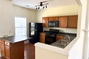 1035 Prestwyck Ct, Alpharetta, GA 30004 - Photo 7