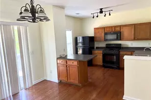 1035 Prestwyck Ct, Alpharetta, GA 30004 - Photo 9