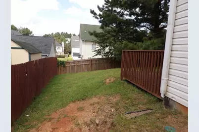 4035 Robin Circle, Atlanta, GA 30349 - Photo 3