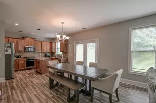 1403 Sparkling Cove Dr, Buford, GA 30518 - Photo 15