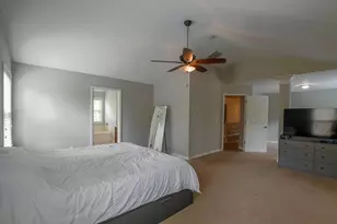 1403 Sparkling Cove Dr, Buford, GA 30518 - Photo 25