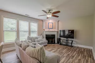 1403 Sparkling Cove Dr, Buford, GA 30518 - Photo 13