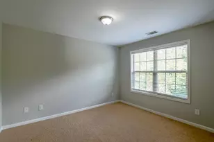 1403 Sparkling Cove Dr, Buford, GA 30518 - Photo 27