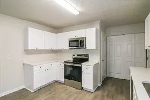 3458 Mansfield Ln, Snellville, GA 30039 - Photo 11