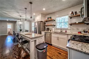 679 Pine Valley Rd SW, Mableton, GA 30126 - Photo 9