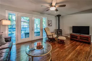 679 Pine Valley Rd SW, Mableton, GA 30126 - Photo 11