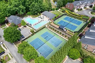 4201 Village Green Dr, Roswell, GA 30075 - Photo 49