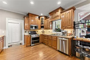 1504 Cleveland Ct, Loganville, GA 30052 - Photo 17