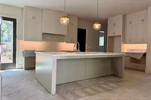 130 Cedarwood Ln, Roswell, GA 30075 - Photo 25
