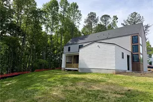 130 Cedarwood Ln, Roswell, GA 30075 - Photo 5