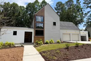 130 Cedarwood Ln, Roswell, GA 30075 - Photo 5