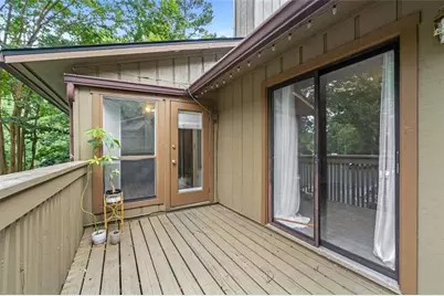 1004 Dunbar Drive, Atlanta, GA 30338 - Photo 17