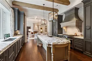 2440 Peachtree Rd NW, Atlanta, GA 30305 - Photo 11