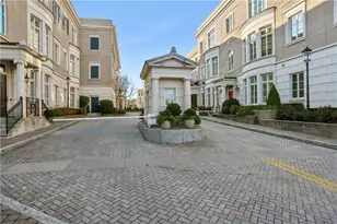 2440 Peachtree Rd NW, Atlanta, GA 30305 - Photo 19