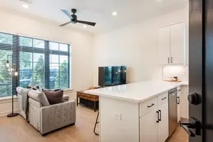 417 E College Ave, Decatur, GA 30030 - Photo 3