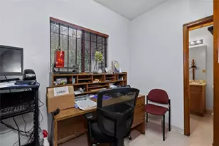 2950 Stone Hogan Conn SW, Atlanta, GA 30331 - Photo 9