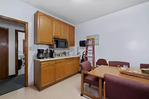 2950 Stone Hogan Conn SW, Atlanta, GA 30331 - Photo 13