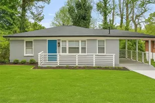 563 Center Hill Ave NW, Atlanta, GA 30318 - Photo 1