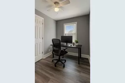 563 Center Hill Avenue NW, Atlanta, GA 30318 - Photo 11