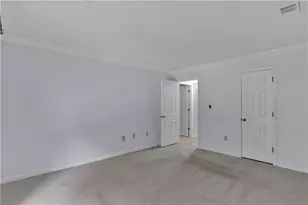 26204 Plantation Dr NE, Atlanta, GA 30324 - Photo 27