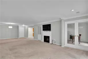 26204 Plantation Dr NE, Atlanta, GA 30324 - Photo 5