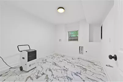 2698 Collier Drive NW, Atlanta, GA 30318 - Photo 35