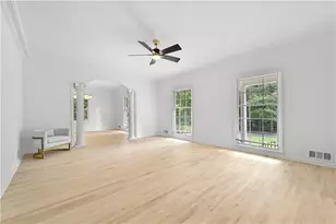 2698 Collier Dr NW, Atlanta, GA 30318 - Photo 7