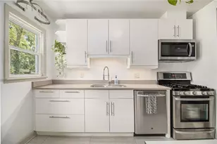 463 E Pharr Rd, Decatur, GA 30030 - Photo 11