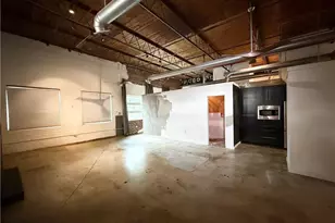 244 Peters St SW, Atlanta, GA 30313 - Photo 13